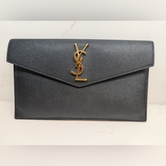 Saint Laurent Handbags - Saint Laurent Black Leather Detail